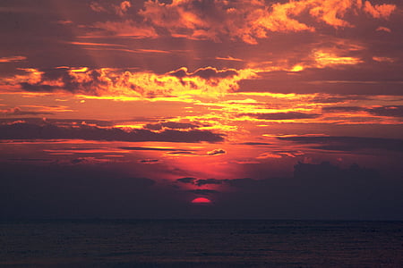 photo of sea during golden hour thumbnail