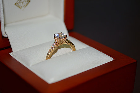 gold ring with box thumbnail