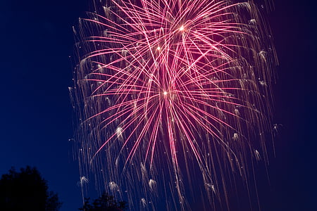 photo of pink fireworks thumbnail