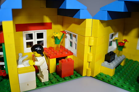 LEGO minifigure thumbnail