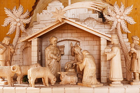 Jesus nativity scene figurine set thumbnail