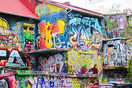 Graffiti wall thumbnail