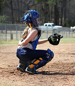 woman wearing catcher gear set thumbnail