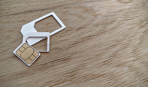 simcard with two white cases thumbnail