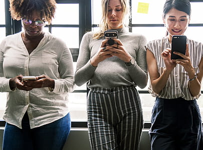 Woman Using Her Smartphone thumbnail