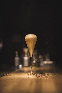 shallow focus photography of brown handheld tool thumbnail