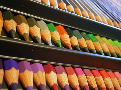 color pencil lot thumbnail