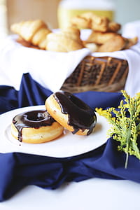 Selective Focus Photography Of Doughnuts On Plate thumbnail