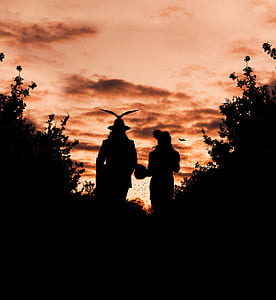 Silhouette Photography of Male and Female thumbnail