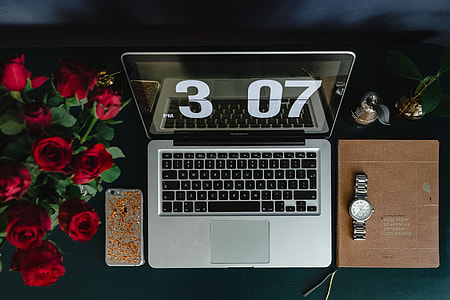 Office Desk Table With Red Roses thumbnail
