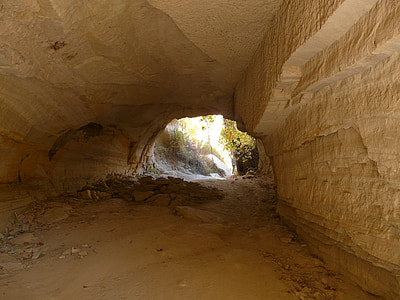 rock boulders under tunnel thumbnail