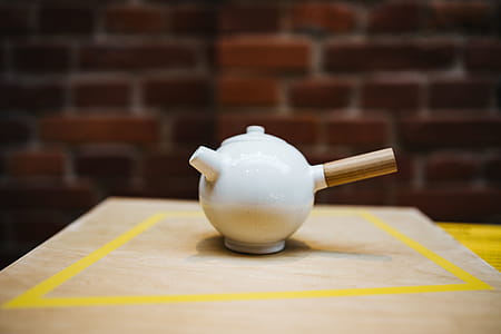 Collection of ceramic pottery thumbnail