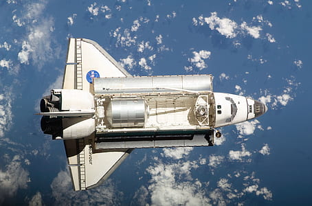 high angle photography of white space shuttle thumbnail