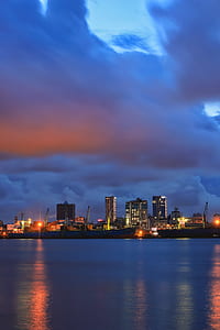 panoramic photography of city thumbnail