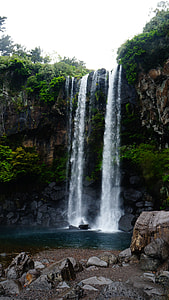 Jeju Square Falls, Square Falls thumbnail