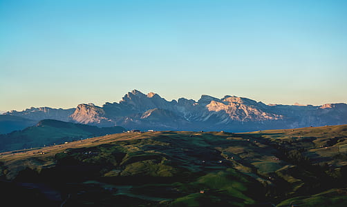 landscape photography of mountains thumbnail