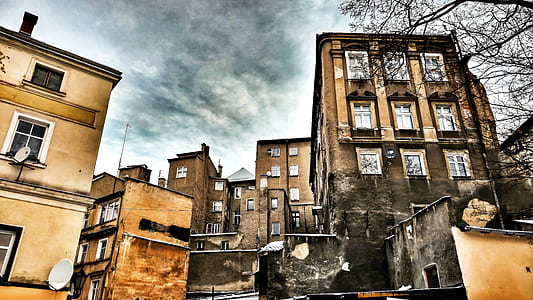 worms eye view of building thumbnail
