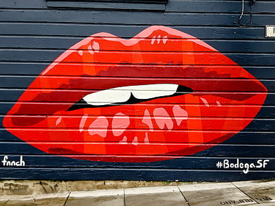 Kiss mark painting thumbnail