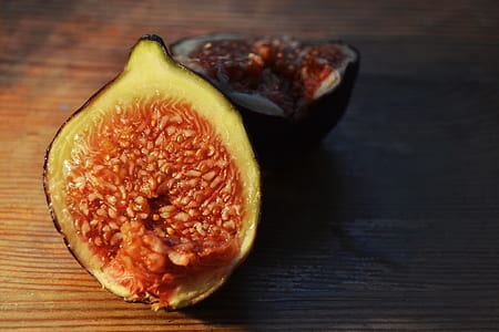 slice of orange and black fruit thumbnail