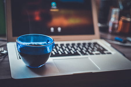 blue glass cup thumbnail