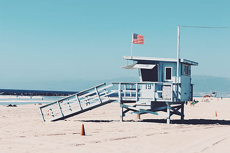 house on beach thumbnail