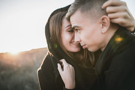 woman hugging man thumbnail