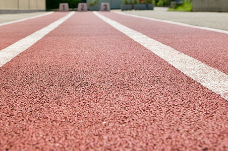 close-up photography of brown and white line road thumbnail