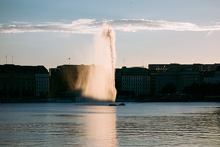 Alster fountain, Hamburg thumbnail