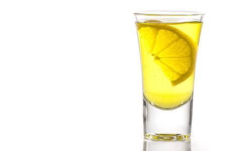 clear glass lemon juice thumbnail
