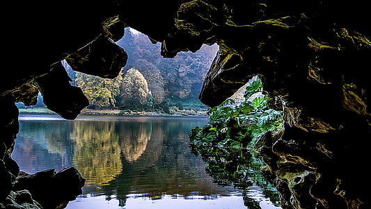 body of water cave thumbnail