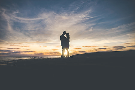 Lovers Entwined thumbnail
