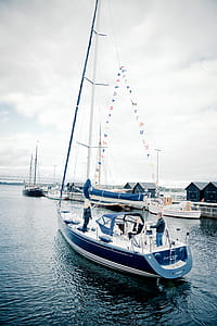 White Yacht thumbnail