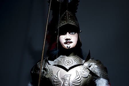 man wearing armor wallpaper thumbnail