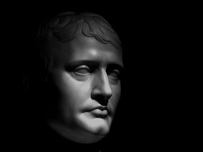 man's bust HD wallpaper thumbnail