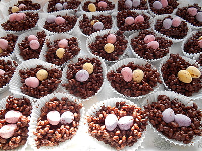 assorted candy lot thumbnail