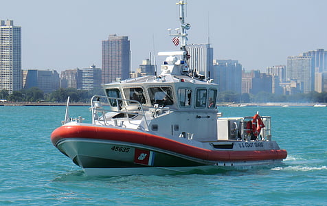 white and red powerboat thumbnail