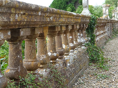 gray concrete veranda with thumbnail