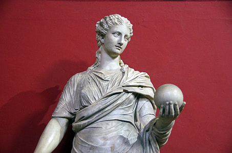gray concrete statue thumbnail