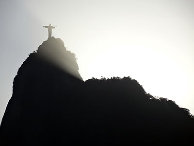 silhouette of Christ the Redeemer thumbnail