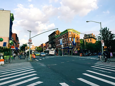 scenery of road thumbnail