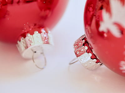 two red Christmas baubles thumbnail