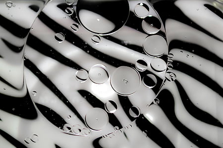 closeup photography of bubbling water thumbnail