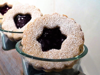 close-up photo of baked pastry thumbnail