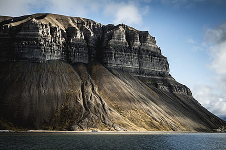 gray mountain during daytime thumbnail