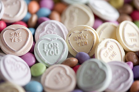 assorted-color medication tablet lot thumbnail