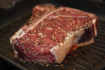 grilled raw meat thumbnail
