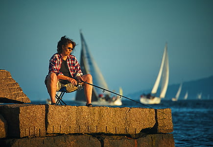 woman fishing thumbnail