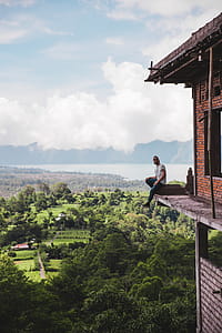 Livin On The Ledge Photo thumbnail