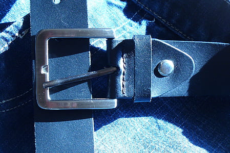 black leather belt thumbnail