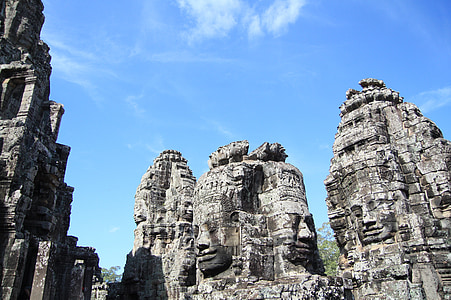 gray statute thumbnail